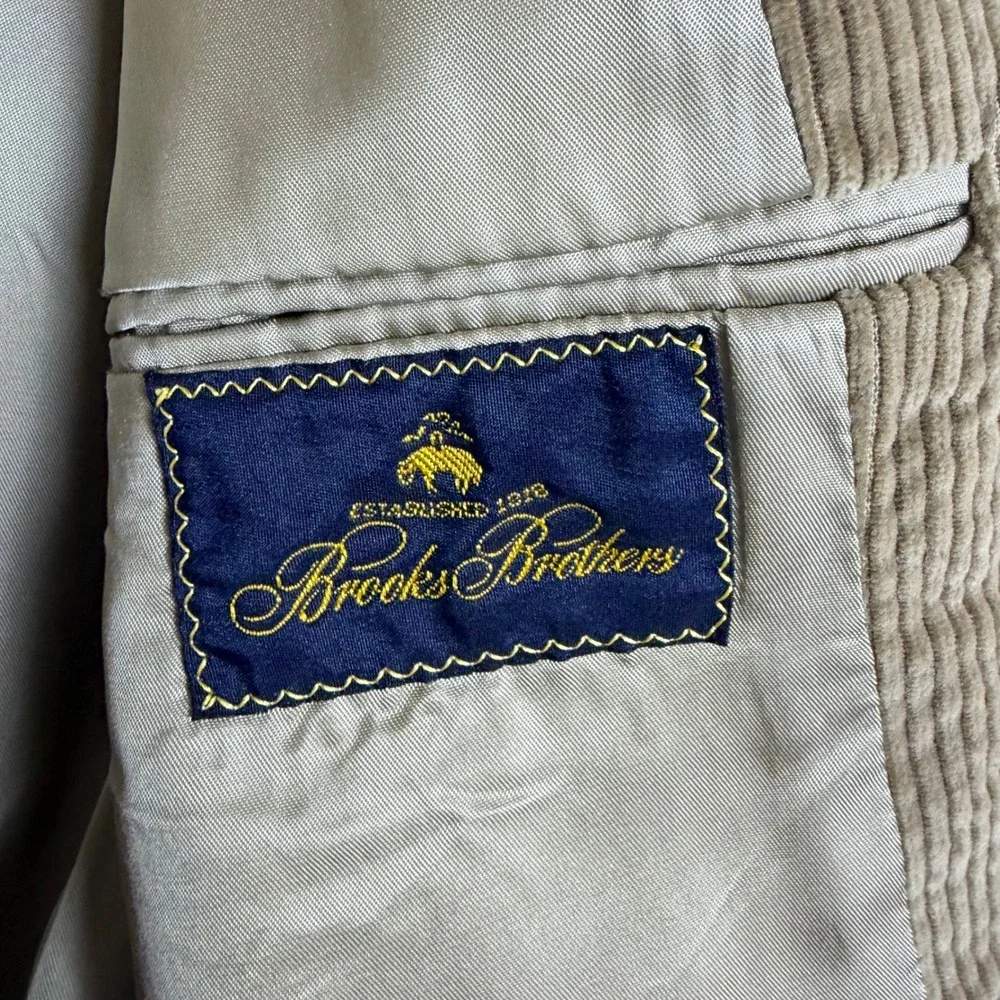Brooks Brothers Men Vintage Tan Corduroy Blazer Sport Coat Woven Buttons 39R USA